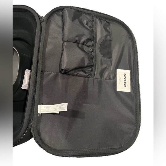 Incase Carry Case Meta Quest Pro Black Protection - Picture 6 of 14